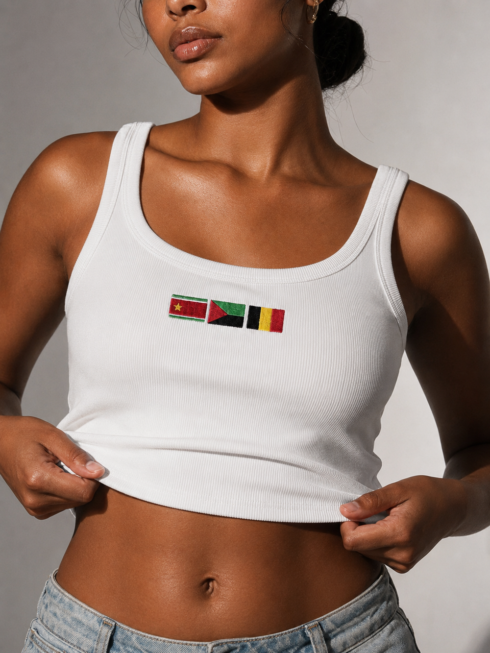 Débardeur femme brodé drapeaux Guadeloupe, Martinique et Belgique – collection Origins